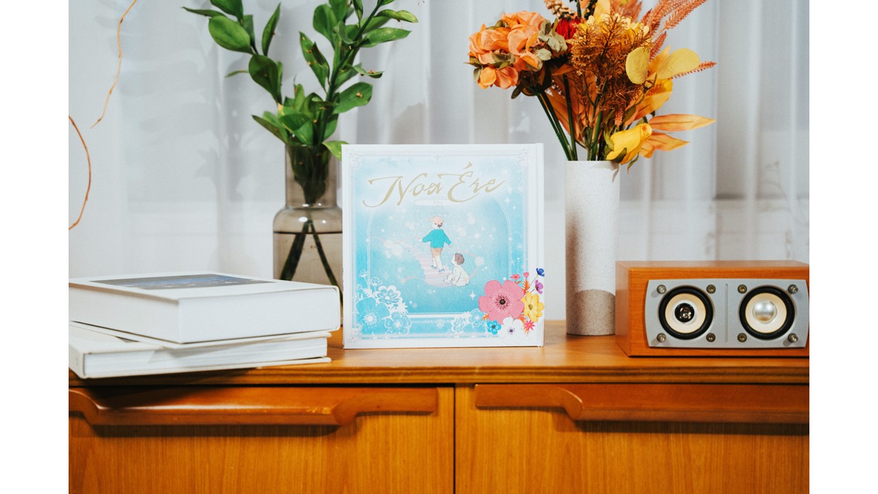 ウェディング絵本「ノアエール～THANKS～」(親御さん贈呈用2冊セット