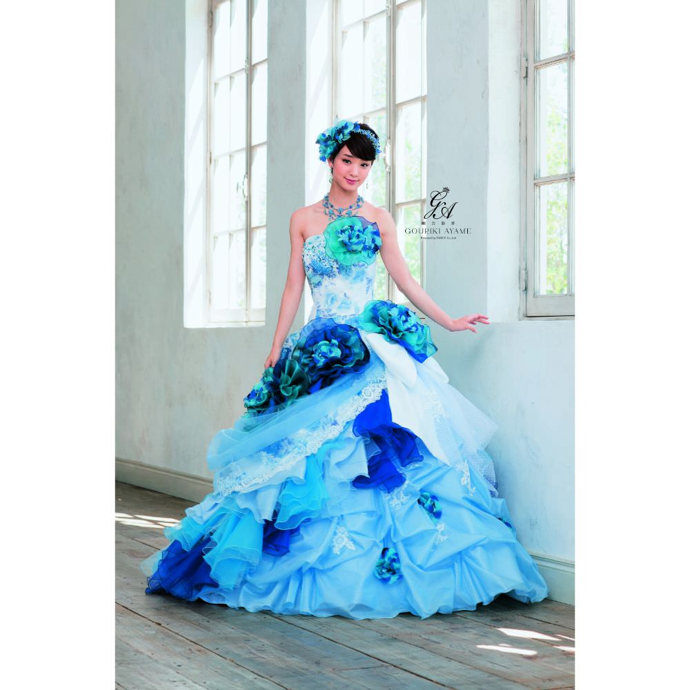 剛力彩芽 【結婚式 カラードレス レンタル】 – 結婚式準備サイトCORDY