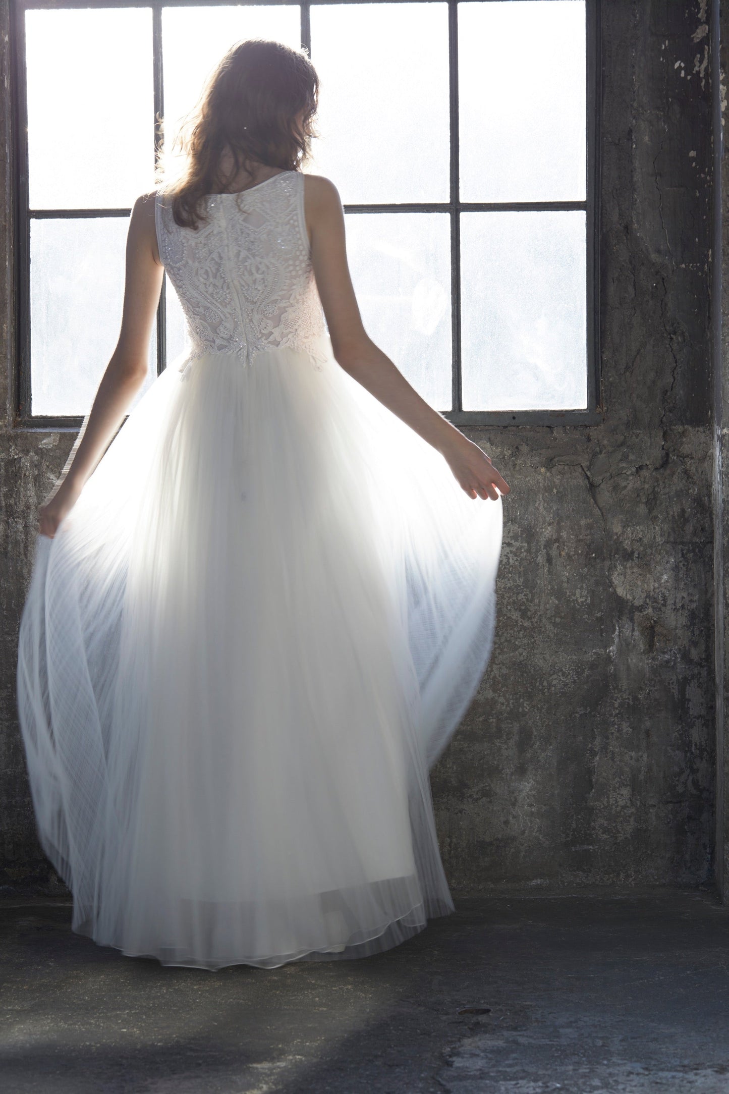 ANTIGUA 【ウェディングドレス レンタル】