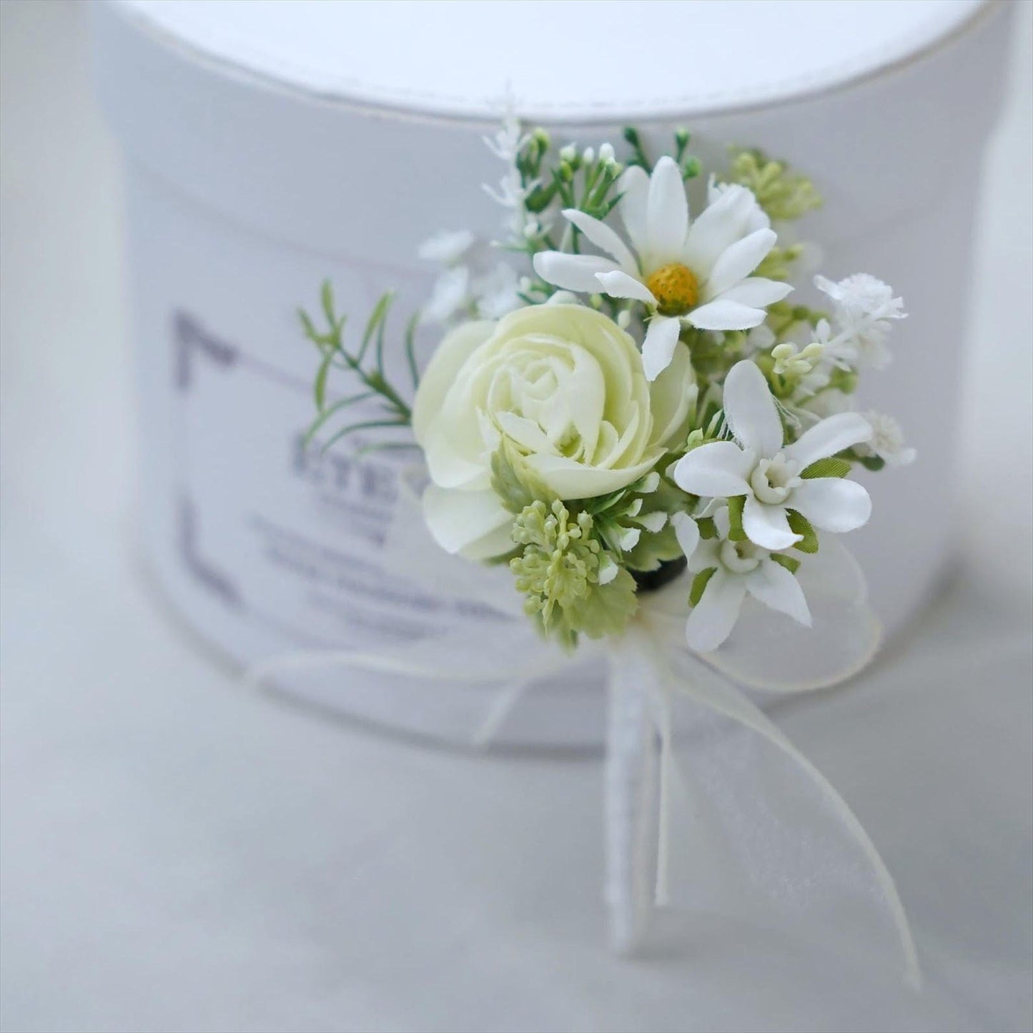 白い小花のナチュラルブーケ