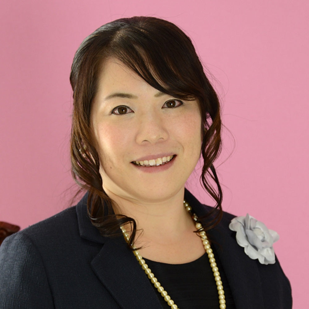 西岡詩織(少人数披露宴 19名以下) 【結婚式 披露宴 司会】