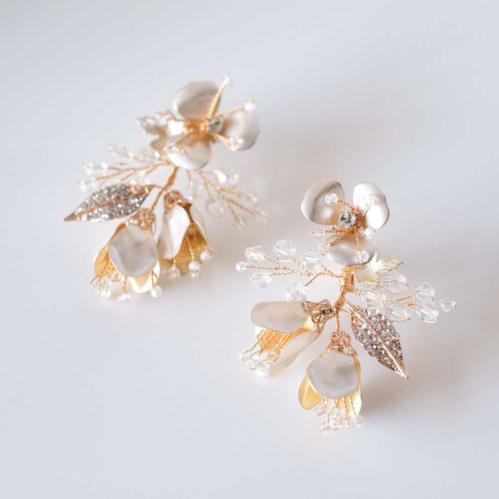 【ピアス】ブライダルピアス 小枝ピアス ビジュー ゴールド h3 【結婚式 ピアス イヤリング】