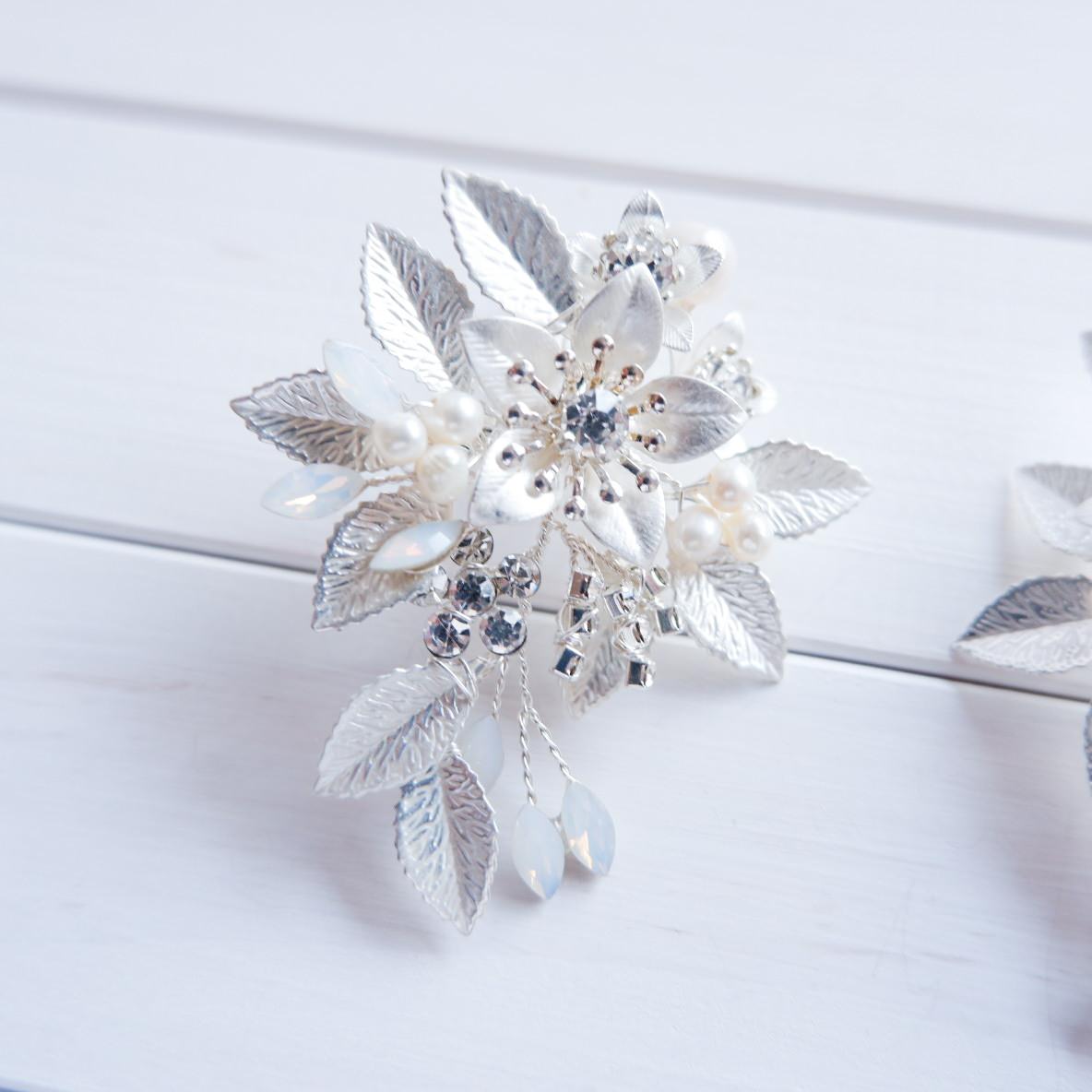 【イヤリング】ブライダルイヤリング 小枝イヤリング ビジュー シルバー m19 【結婚式 ピアス イヤリング】