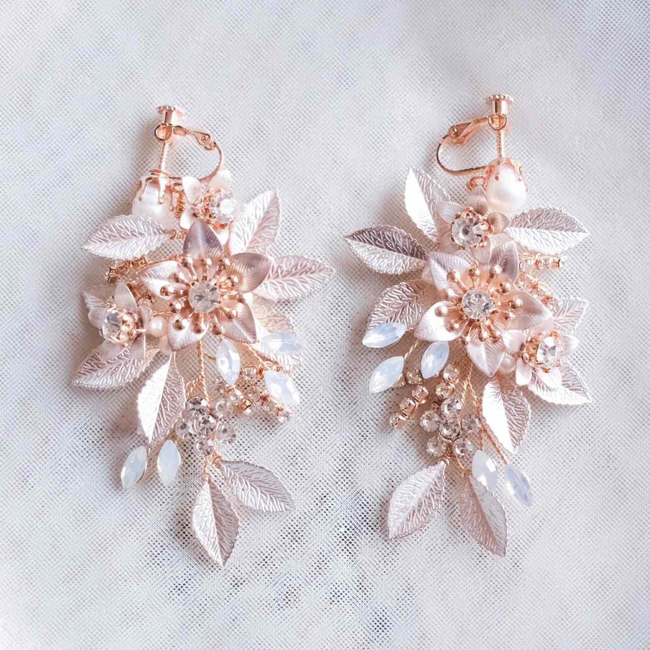 【イヤリング】ブライダルイヤリング 小枝イヤリング ビジュー ゴールド p4 【結婚式 ピアス イヤリング】