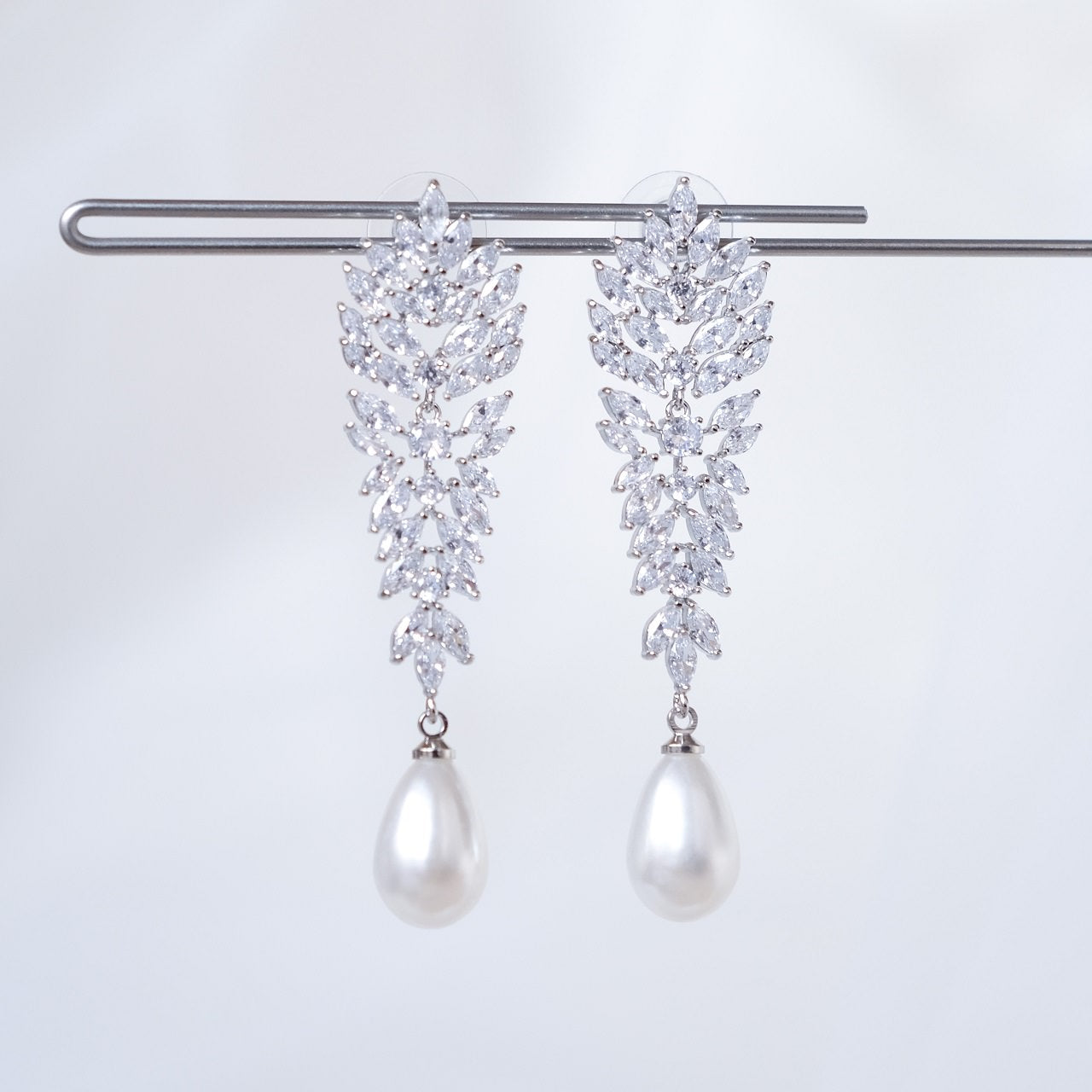 【ピアス】ジルコニア ビジュー パール ウェディング ブライダルピアス p13 【結婚式 ピアス イヤリング】