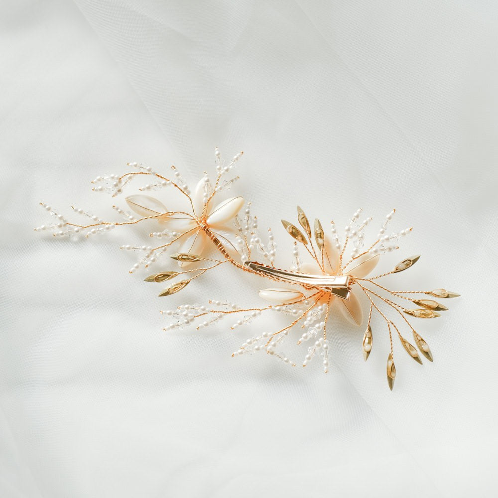 ブライダルヘッドドレス フラワー ビーズ クリップ ゴールド q24 【結婚式 ヘアアクセサリー】