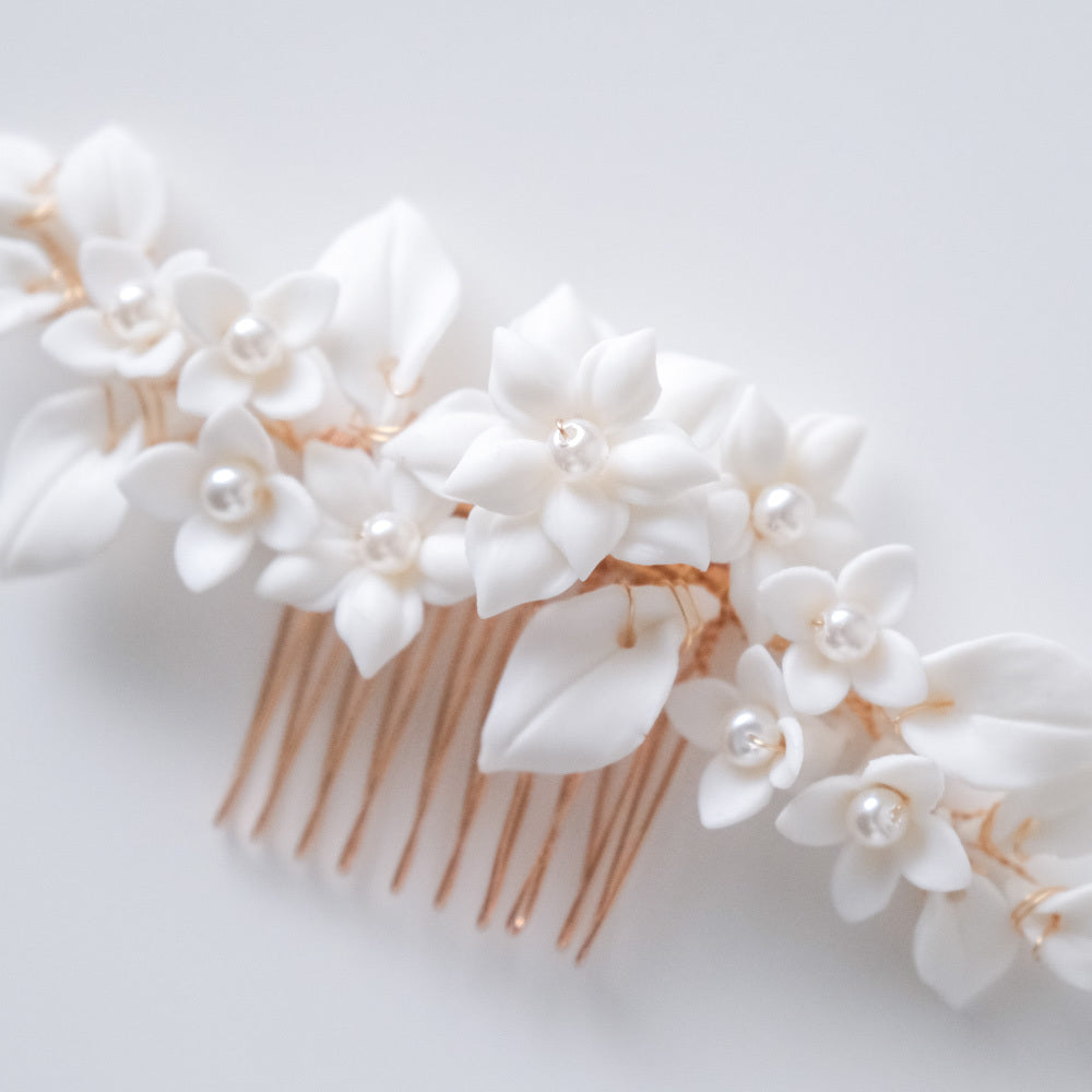 ブライダルヘッドドレス ホワイトフラワー ボンネ ゴールド r17 【結婚式 ヘアアクセサリー】