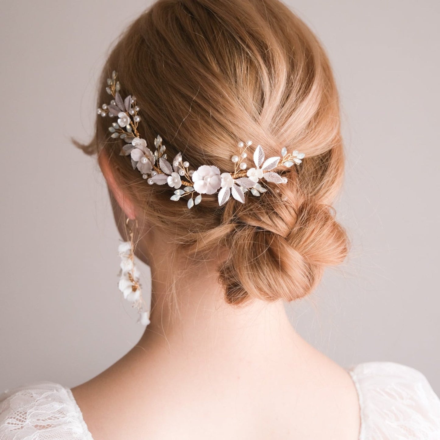 【ヘッドドレス】ブライダルヘッドドレス フラワー リーフ ボンネ ゴールド u22 【結婚式 ヘアアクセサリー】