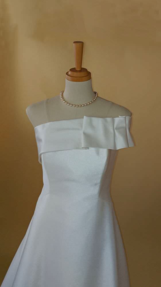 エジプト ウェイブ 【ウェディングドレス レンタル】