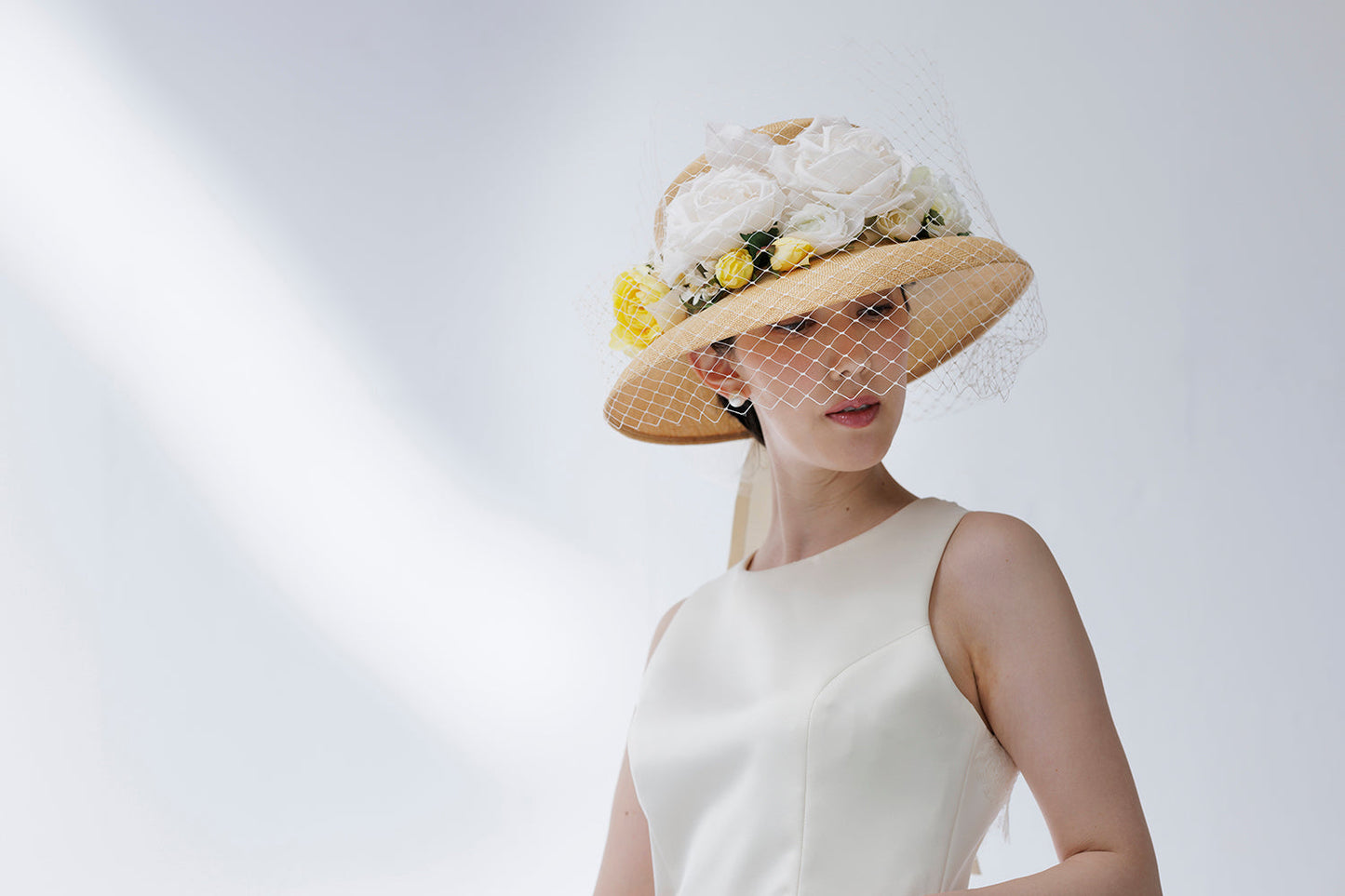 Iラインドレス + マントトレーン(haute couture)【ウエディングドレス オーダー】