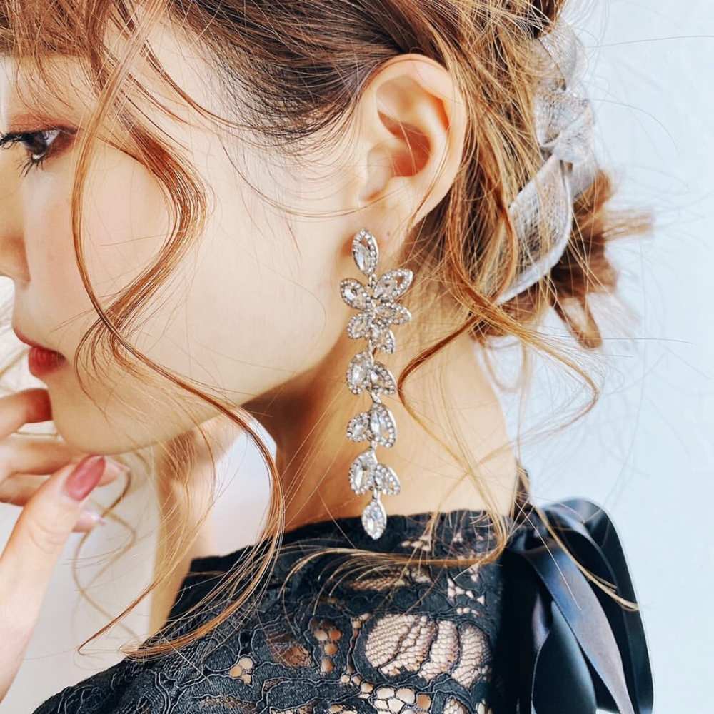 ピアス】Botanical Swing クリスタルピアス/ブライダルアクセサリー