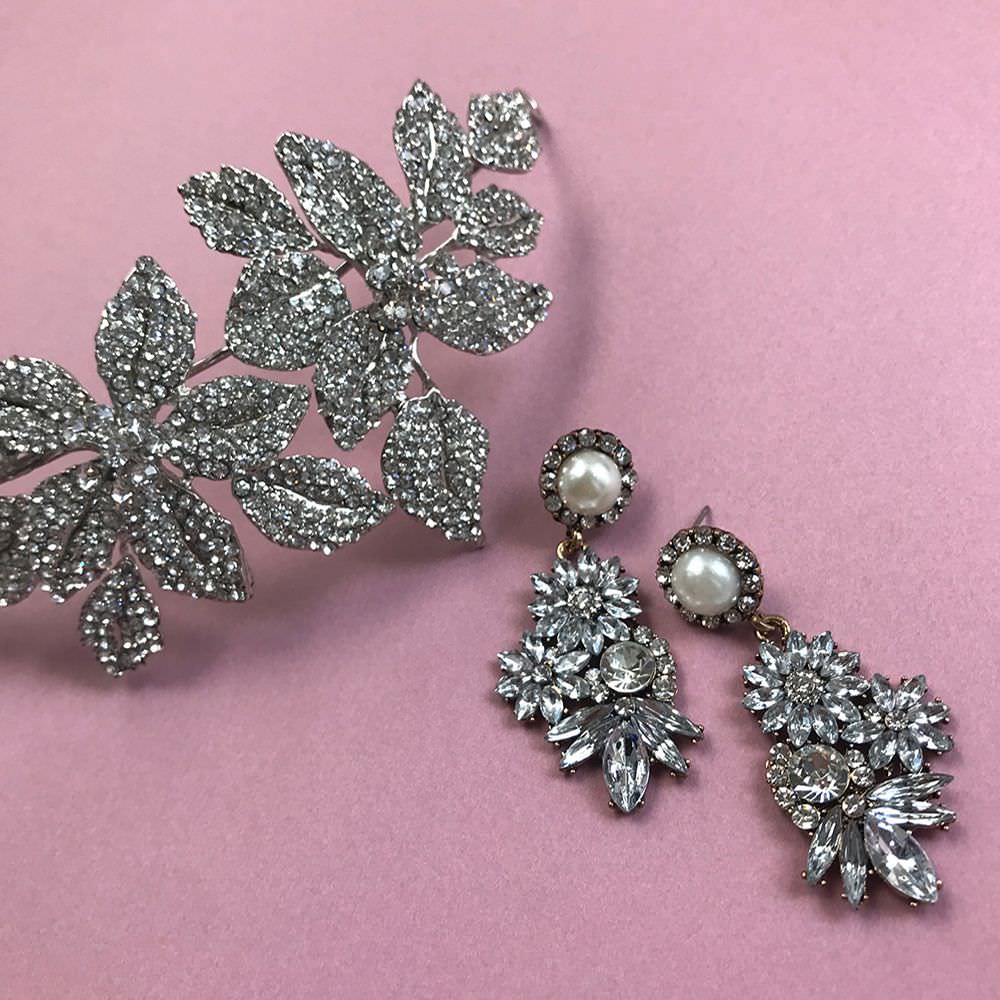 【ピアス】ブライダルピアス 【結婚式 ピアス イヤリング】