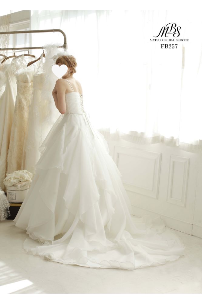 【SALE】白ドレスオフホワイト【販売衣装】