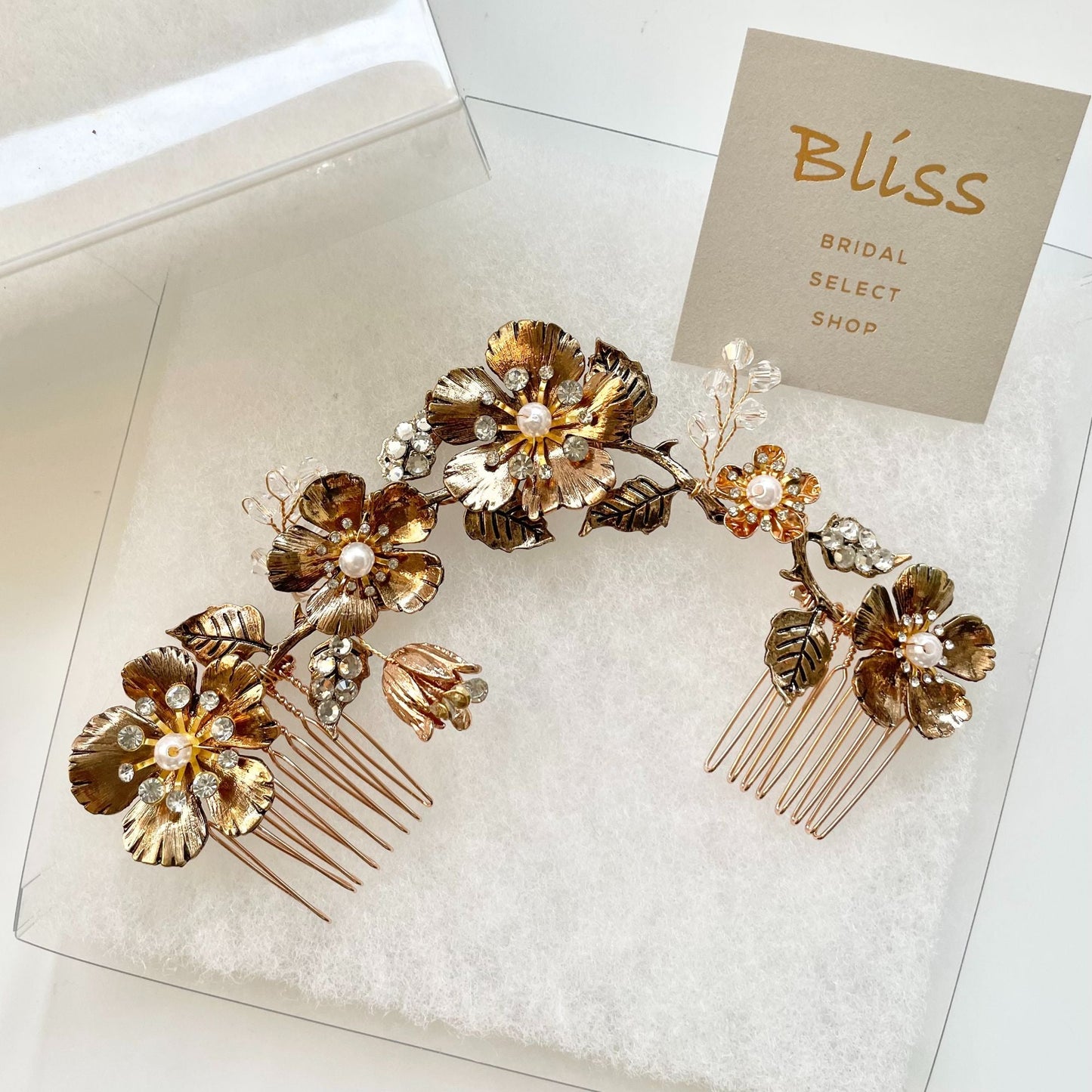 【ヘッドドレス】小枝 ビンテージライク フラワー ブライダルアクセサリー 【結婚式 ヘアアクセサリー】