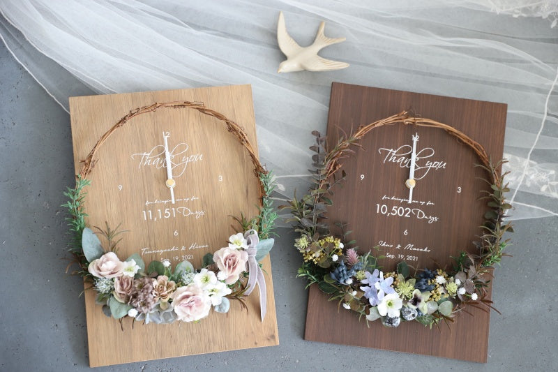 両親贈呈品 木製パネルとリースの花時計/ナチュラル・バーチ 【結婚式 ギフト 両親プレゼント 時計】
