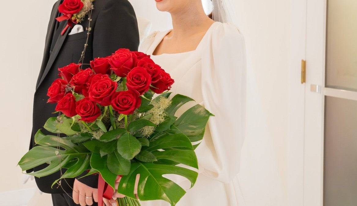 スクエアネックのパフドレス 【ウェディングドレス オーダーメイド】