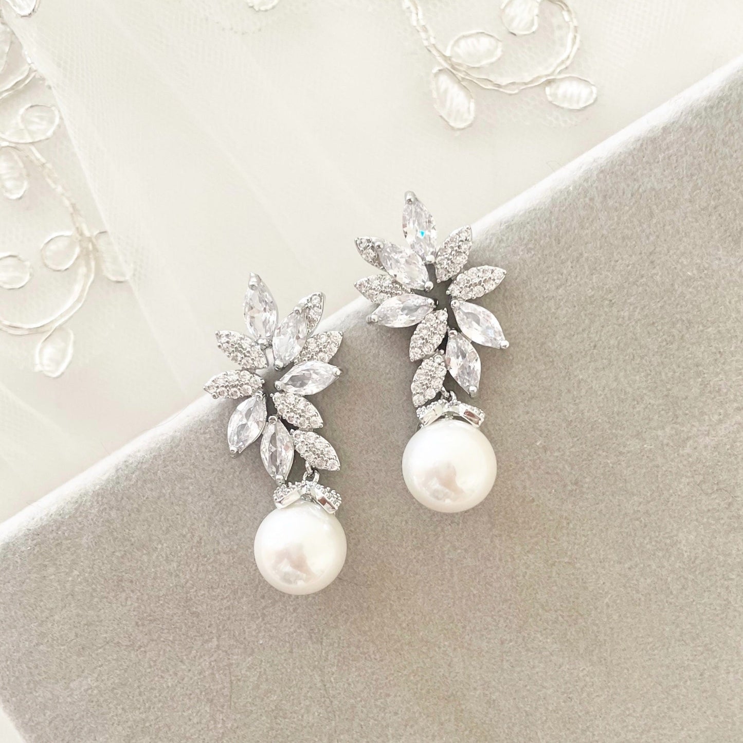 【ピアス】パールピアス ウェディング ブライダルピアス パール P2 【結婚式 ピアス イヤリング】