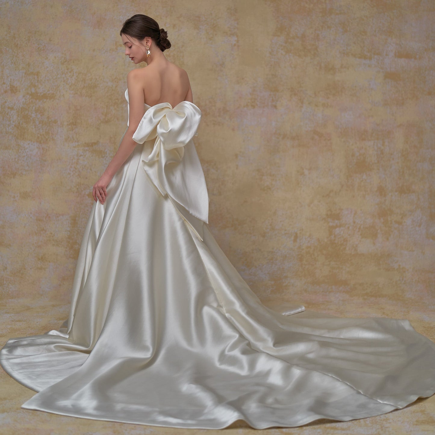 Edel【ウェディングドレス レンタル】