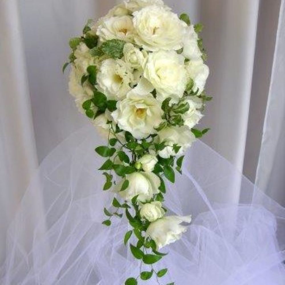 【生花】ウェディングブーケ 【結婚式 フラワー 生花 ブーケ ブートニア】