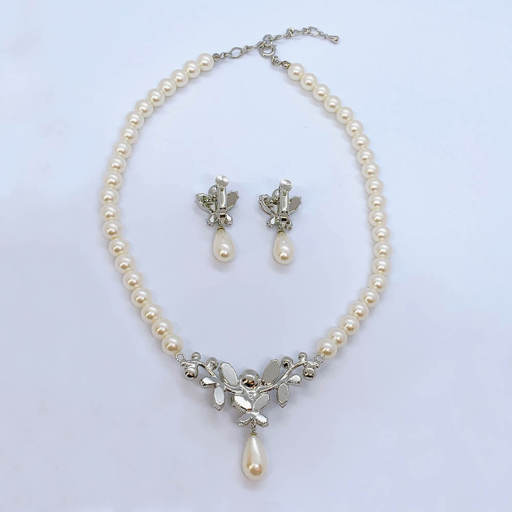 ベーシックなウェディングアクセサリー ネックレス・イヤリングセット/ブライダルアクセサリー 【結婚式 アクセサリーセット】