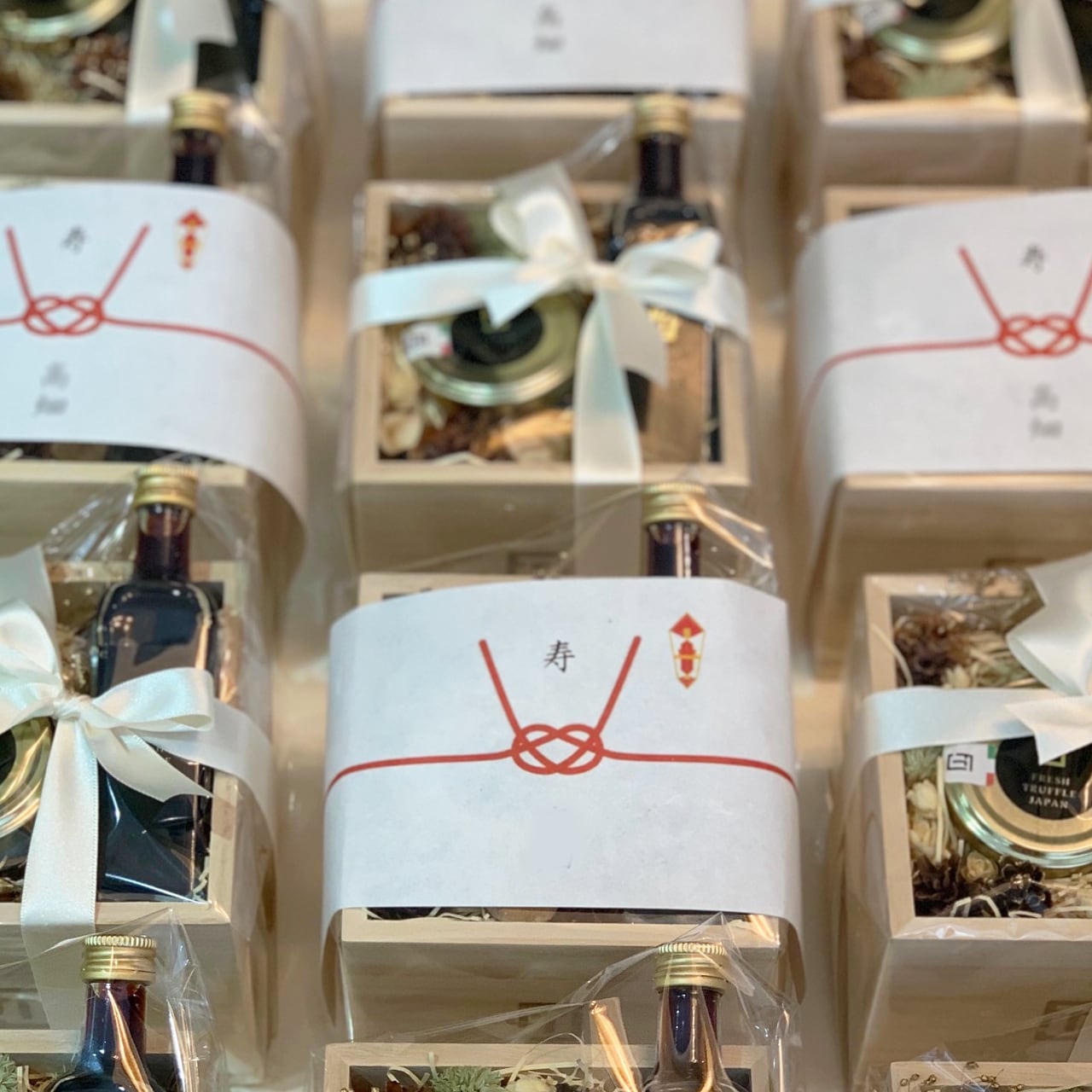 白トリュフ醤油と白トリュフ塩のセット 【結婚式 ギフト 調味料】