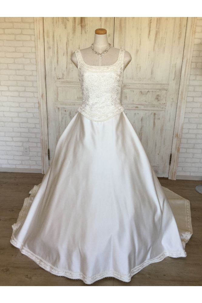 【SALE】白ドレス スクエアネック 【販売衣装】