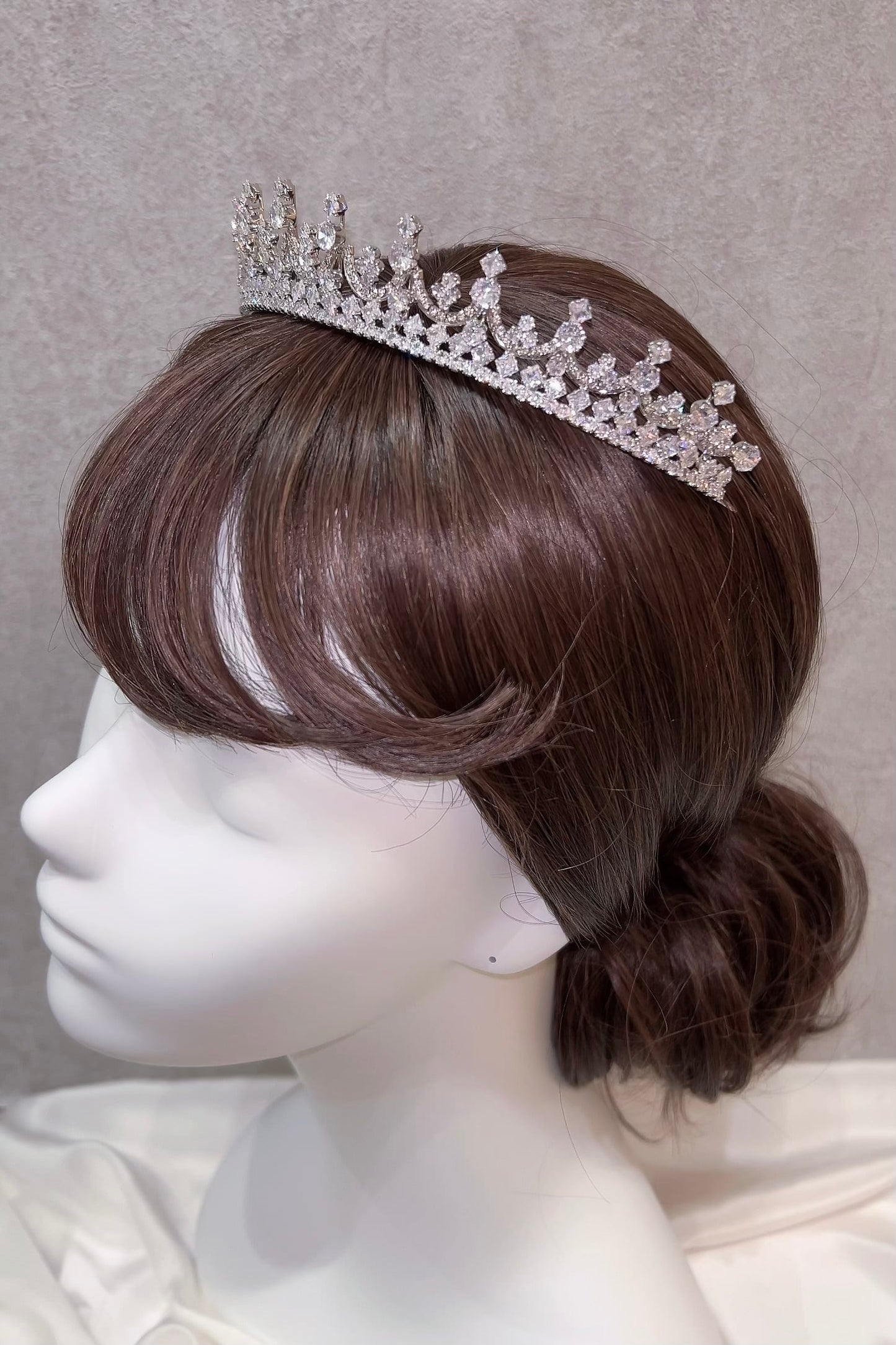 【ヘッドドレス】ジルコニアティアラ ~ブライダルティアラ~ ≪ZT-29≫