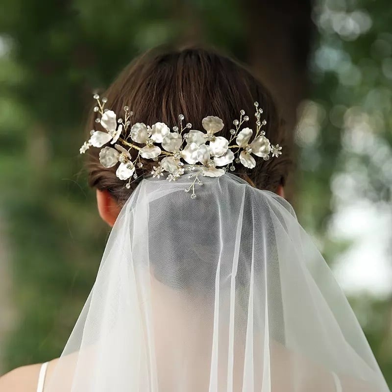 ヘッドドレス お花モチーフ ビジュー アンティークシルバー(BC-H40)|ウェディングアクセサリー【結婚式 アクセサリー ヘッドドレス ヘアアクセサリー】