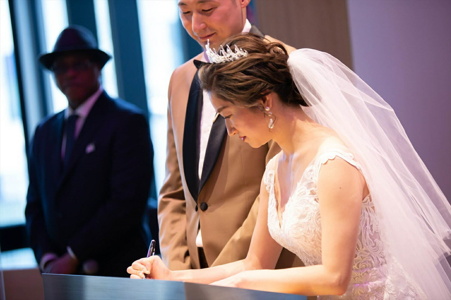 ウェディングティアラ パール キュービックジルコニア ビーズ (BC-T10)|ウェディングアクセサリー【結婚式 アクセサリー ティアラ ヘッドドレス ヘアアクセサリー】
