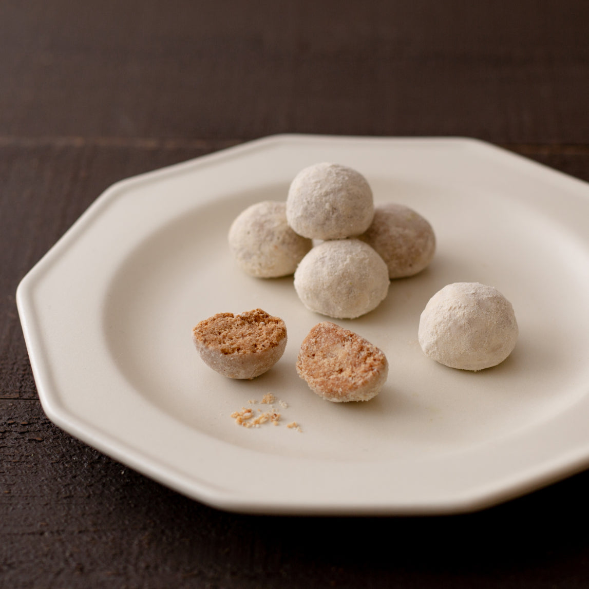 【和三盆】山田錦 米粉の焼き菓子 ボール(6粒入) 【結婚式 引き菓子 プチギフト お菓子】