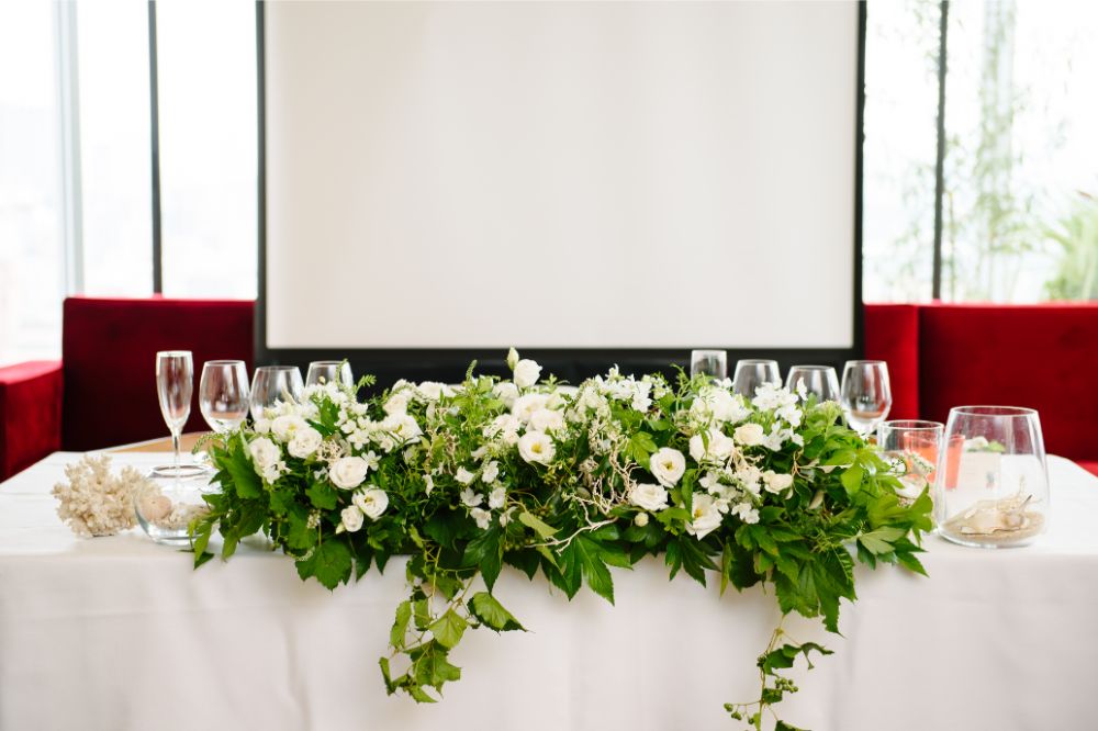 メインテーブル 【結婚式 フラワー 会場装花】