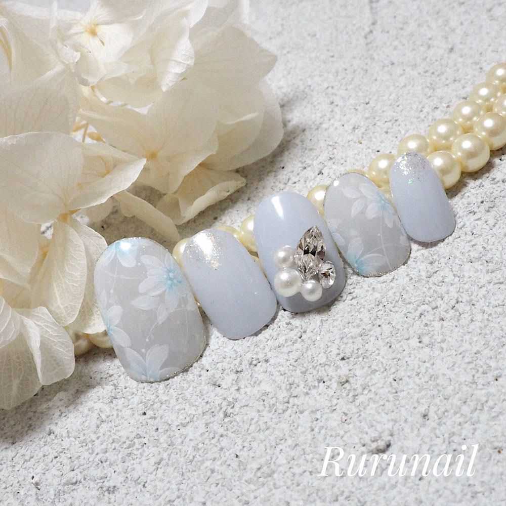 サムシングブルーお花とビジューネイルチップ 【結婚式