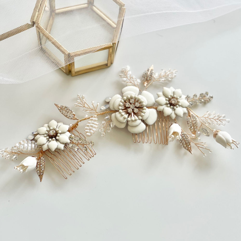 【ヘッドドレス】小枝 ホワイト ビンテージ フラワー ブライダルアクセサリー 【結婚式 ヘアアクセサリー】