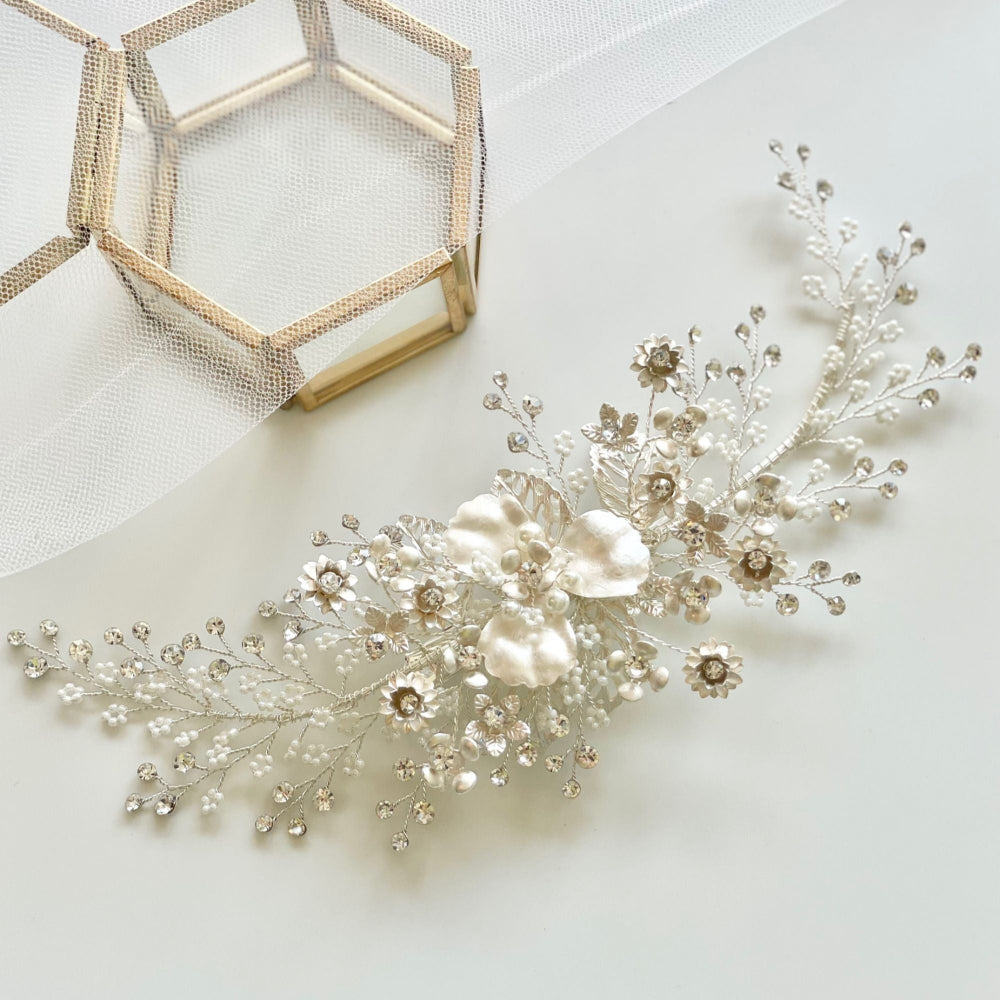 【ヘッドドレス】小枝 メタルレースフラワー&ビジュー ブライダルアクセサリー 【結婚式 ヘアアクセサリー】