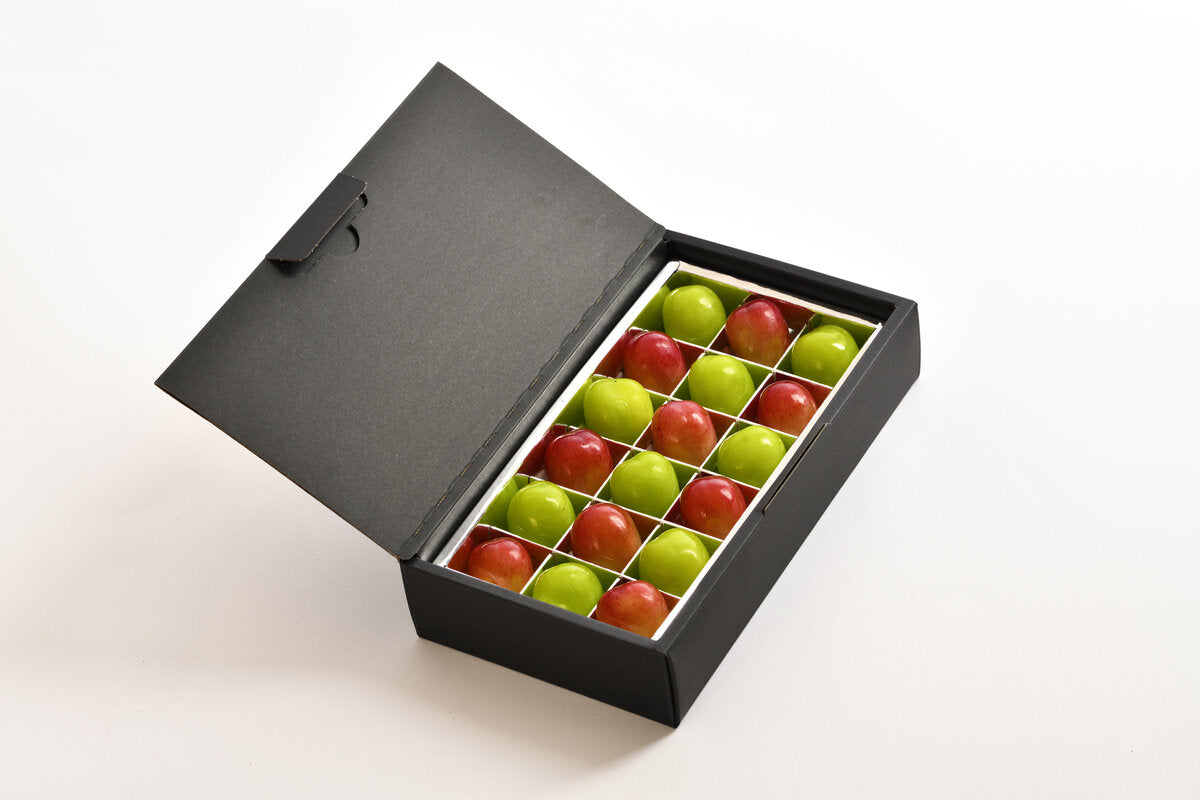 シャインマスカットとクインルージュ【結婚式 引き出物 ギフト フルーツ】