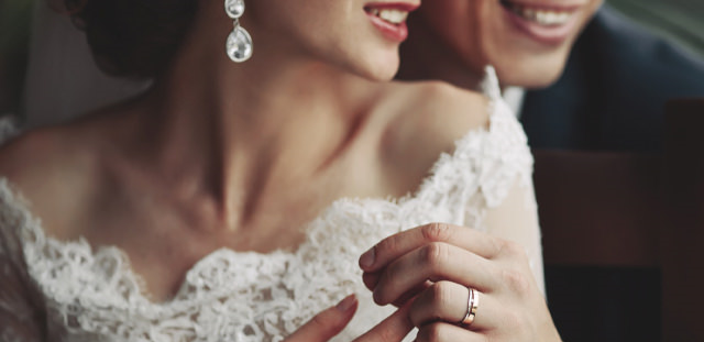 婚約指輪 彼が買うか？2人で買うか？