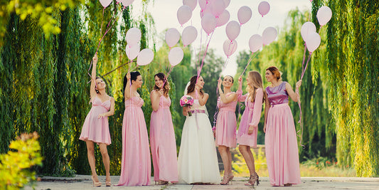 ブライズメイドとは？ 挙式での役割やドレスの選び方、頼み方などを解説（7/19）