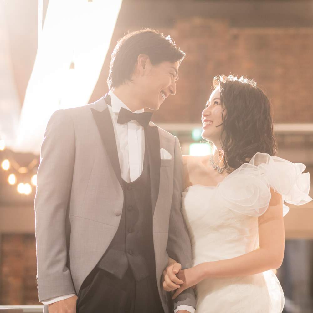 【SNS用ムービー付】フォトウエディングプラン<大阪築港赤レンガ倉庫> 【結婚式 写真 フォト 撮影】