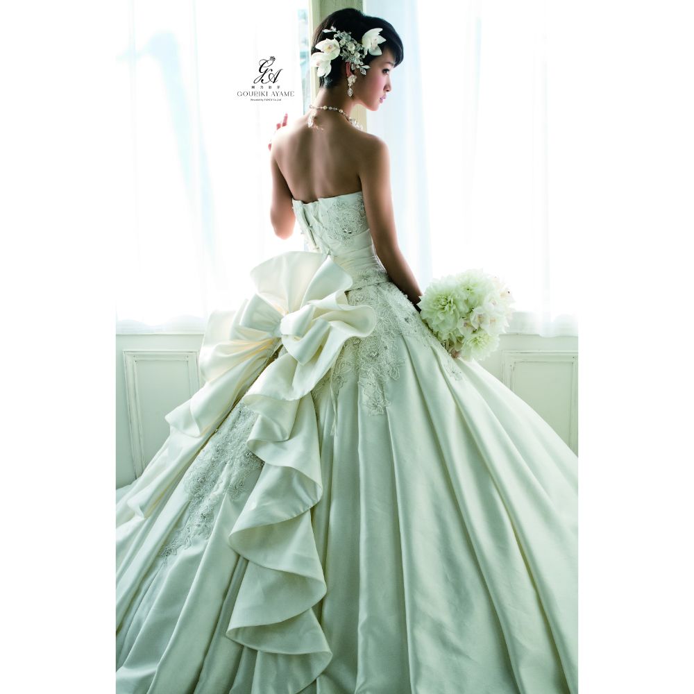 剛力彩芽 【ウェディングドレス レンタル】