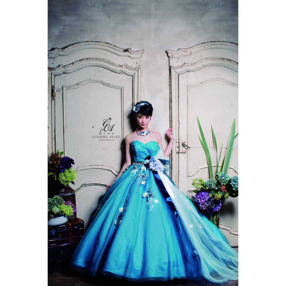 剛力彩芽 【結婚式 カラードレス レンタル】