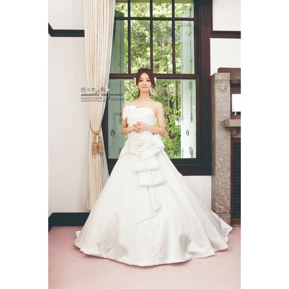 佐々木希collection 【ウェディングドレス レンタル】