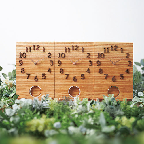【木目でつながる3連時計】 振り子時計 ケヤキ 立体文字盤タイプ 【結婚式 ギフト 両親プレゼント 時計】
