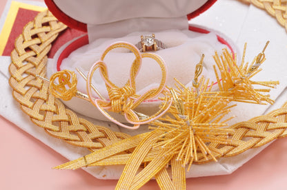 指輪飾り プラチナ 白木台付