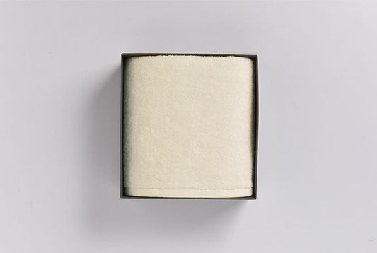 FLAG TOWEL【バスタオル】 ivory 【結婚式 ギフト 引き出物 タオル 寝具】