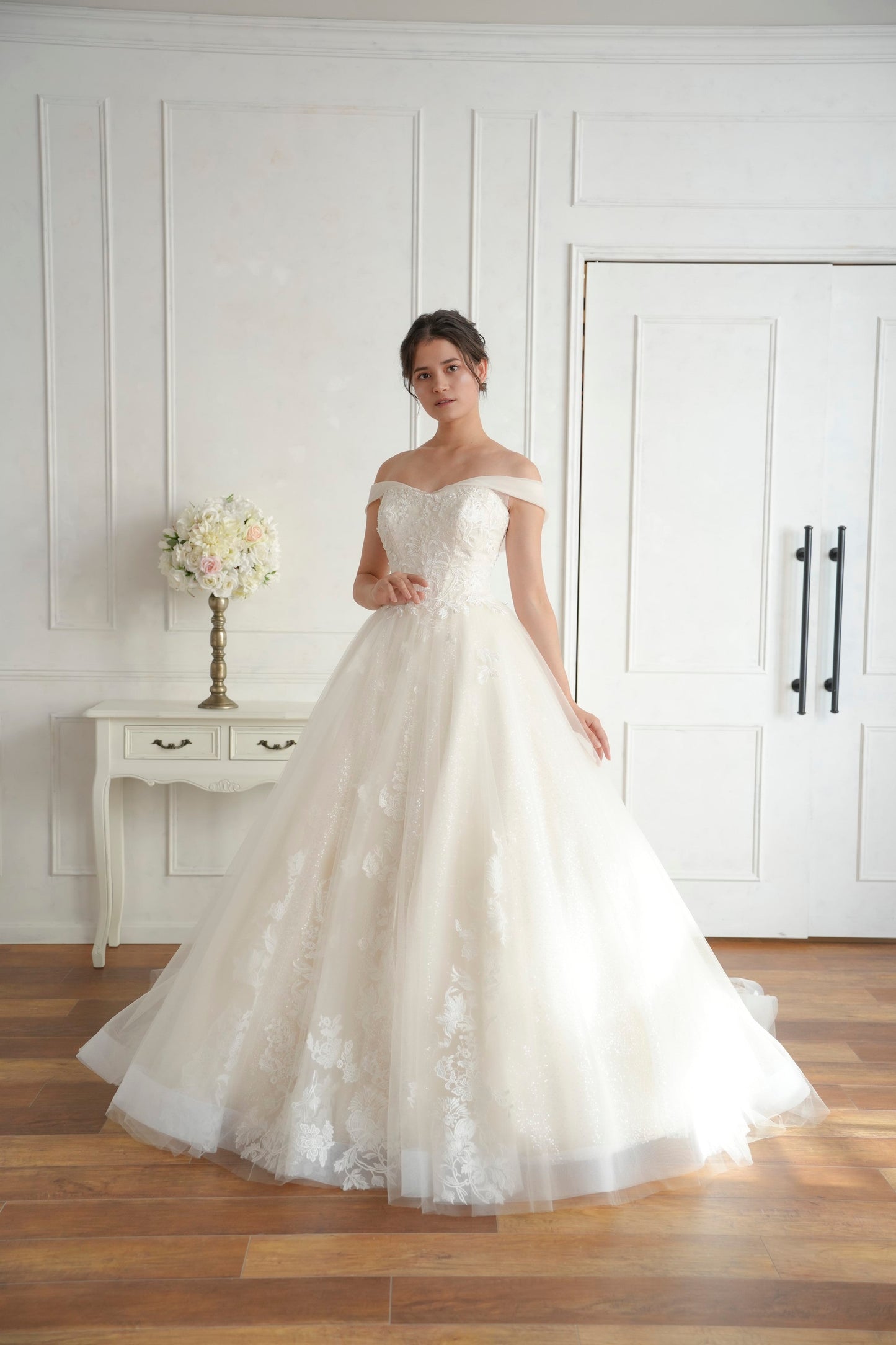 CB-115 【ウェディングドレス レンタル】