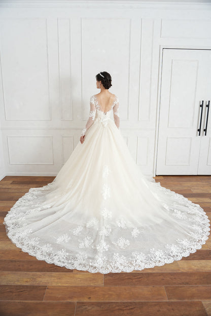 CB-125【ウェディングドレス レンタル】