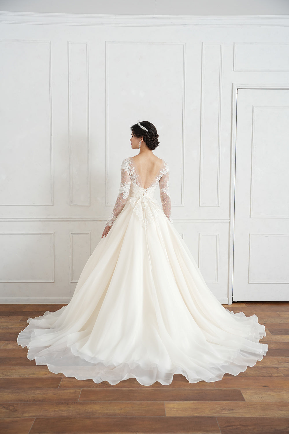 CB-125【ウェディングドレス レンタル】