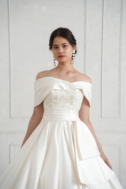 MK-213【ウェディングドレス レンタル】