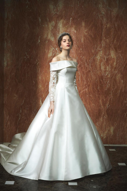 Olga【ウェディングドレス レンタル】