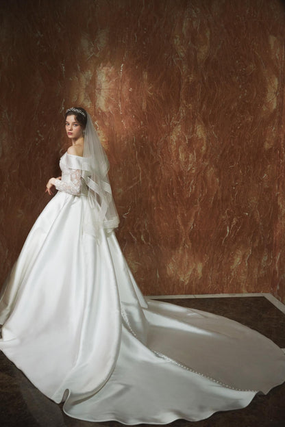 Olga【ウェディングドレス レンタル】